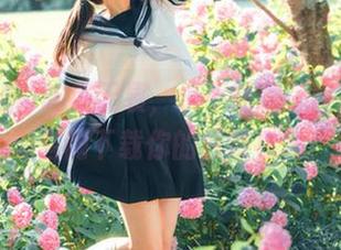 吃瓜无畏，永不迷路——来17吃瓜官网下载你的独特视角！