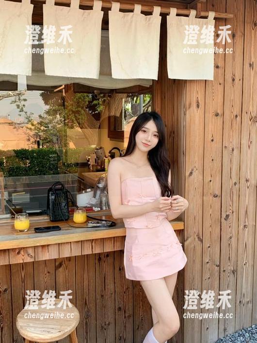 1970s蜜桃色，你敢点这个黑料链接吗？