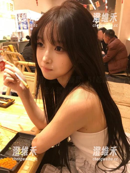 国产黑料推新款,51吃瓜资源这么软,稳了! 国产黑料推新款,51吃瓜资源这么软,稳了!