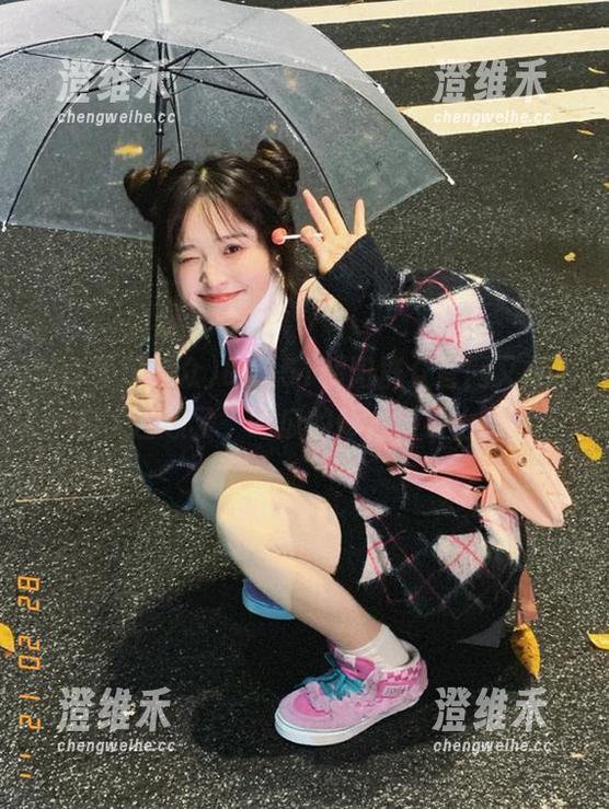 唉，51朝阳群众官网又被年轻人占领了，吃瓜的体力得跟上啊！