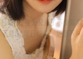 今天又米了不少新料，快去下载51每日吃瓜，别落下！