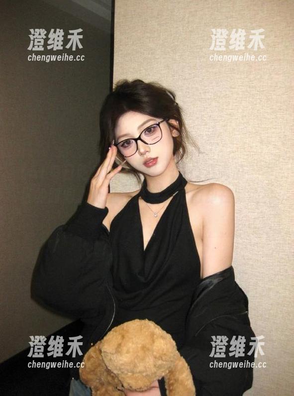 又到了“51每日吃瓜”今日的时间，地址在这里，心情却在别处晃荡！