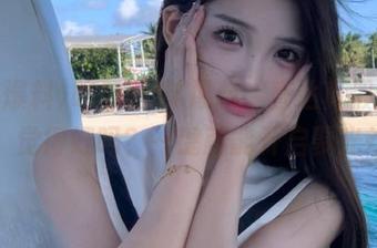 吃瓜网51爆料，直达真假的边缘，觉得好吗？一键就能开启聚光灯。