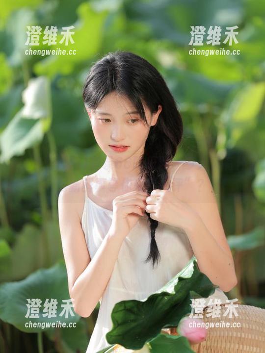 登录66吃瓜网，今天又有什么新鲜事等你来“品评”？