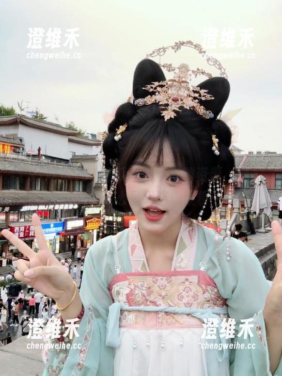 91吃瓜官网新出的资源，我一边吃瓜一边心里阴暗思索着……