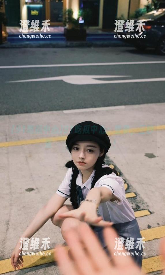 91吃瓜中心：登录，三秒变специалист！