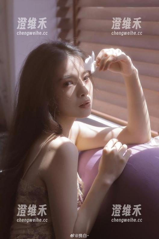 总在998su，分享我的脑洞和奇思妙想，大家都别太认真哦