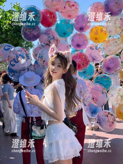 别说我没提醒你，如果再不看“cg51”网站，会错过多少最新吃瓜大餐！