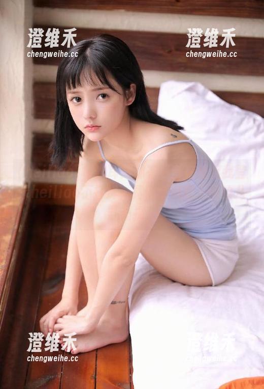 每次耳边都有声音在催促我登录heiliao不打烊，真像个默默无闻的八卦侦探…