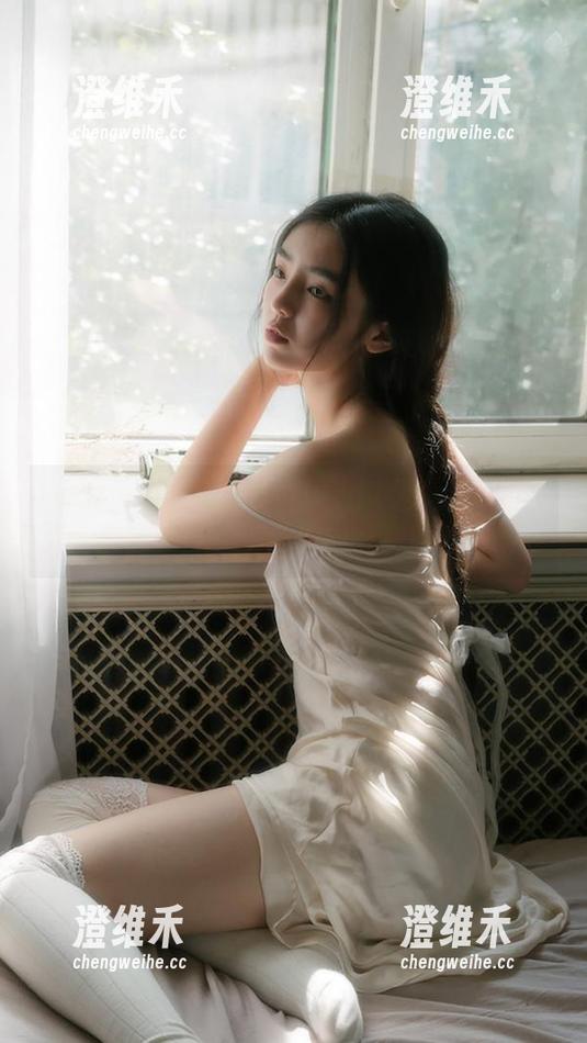 透过www.hl155.ccm的网页,我好像窥见了那虚幻又真实的瓜园。 透过www.hl155.ccm的网页,我好像窥见了那虚幻又真实的瓜园。