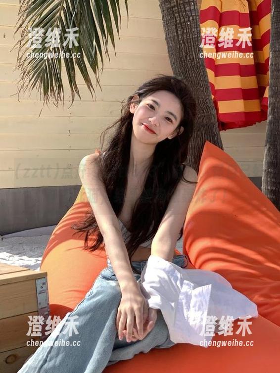 点开“zztt333”链接，怪自己好奇害死猫，结果被狗粮轰炸了！