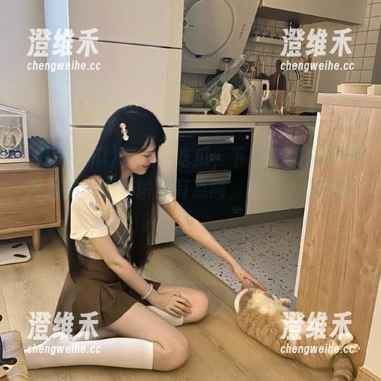 在九一吃瓜，下载完跟公众号聊起来，心里瞬间有点酸，哈哈，你懂的！