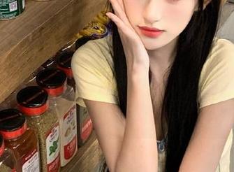 神秘更新！五一吃瓜最新今日大瓜，这是场感官的狂欢，咬一口，别着急吃下去哦。