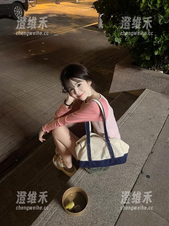 神仙视频更新！“冲哥精选”官网要开始抢夺我的注意力了！