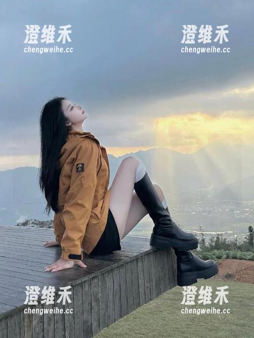 首页按钮选得我手贱，再划划就懵了，不理智地重温“吃瓜17cg”的精彩感！