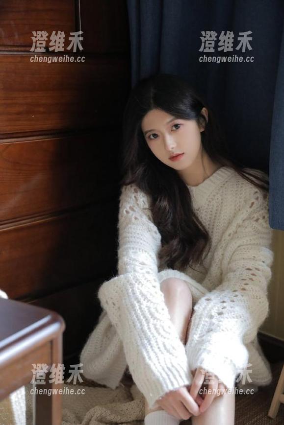 www.51cg.fun吃瓜网的永久“主宰”：想着美味，内心却是翻滚的波涛！