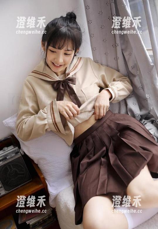 吃瓜网.cn苹果版：小小软件，懒洋洋吸收一切花边新闻，正儿八经的暴猎！