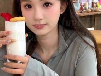 www.51cg.fun吃瓜网更新节奏太快，我的心跟不上了，脚步也有点小迷糊
