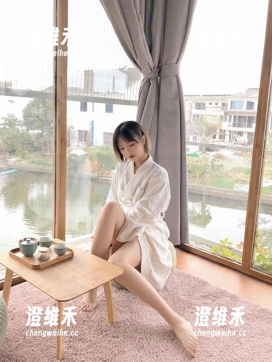 这个冬天，下载17c吃瓜网，免费吃瓜让你暖心又过瘾！