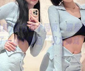 就在那个网页，明星黑料汇集成了一场小型的“权力游戏”！
