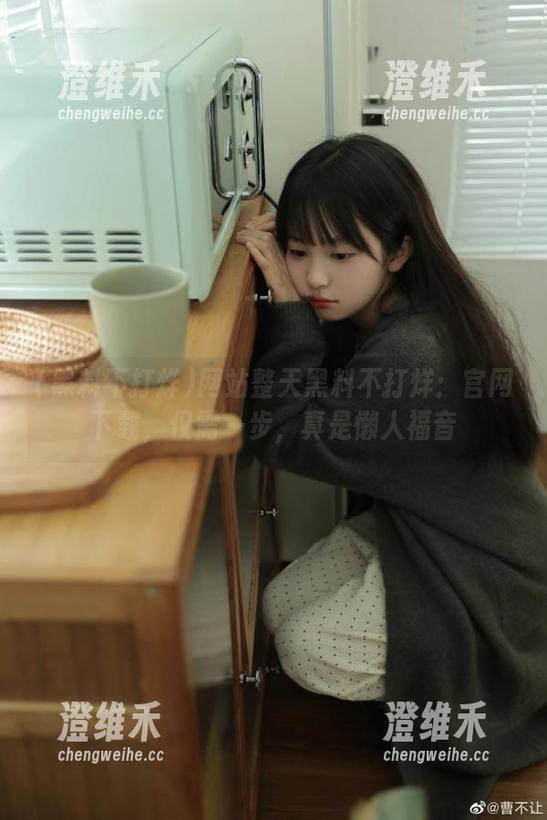 网站整天黑料不打烊：官网下载，仅需一步，真是懒人福音