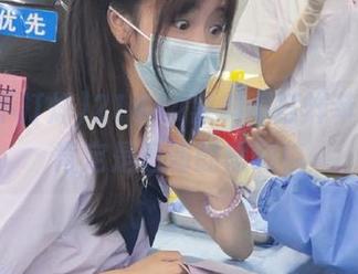 21444黑料不打烊苹果版，肯定是透明的黑啊！