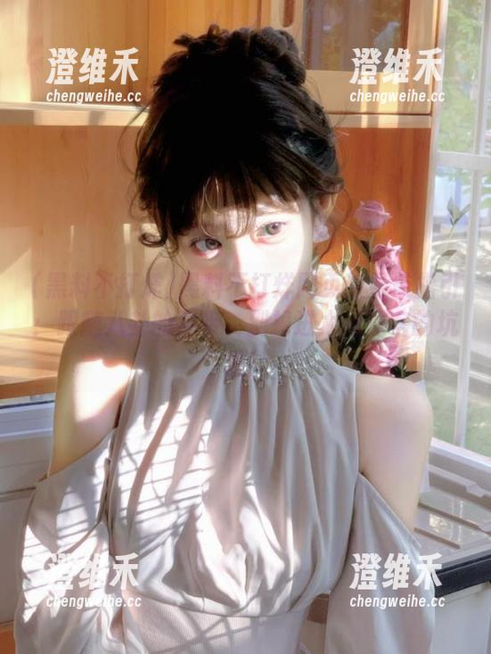 黑料不打烊网页版导航指引：跟随八卦的脚步，别掉进太后深宫的坑里！