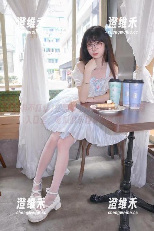 在黑料不打烊tttzzz苹果版入口里，吃瓜的乐趣永不停歇！