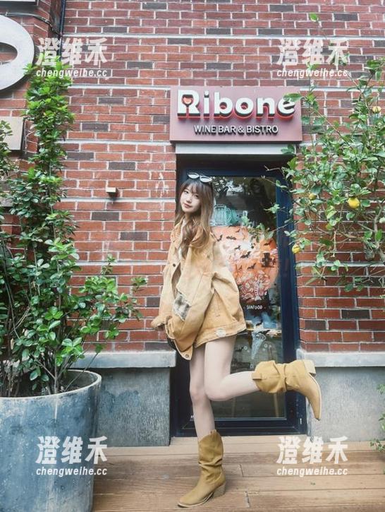“黑料爆料网”发布美食掉链子，竟然被白灼了的荔枝！